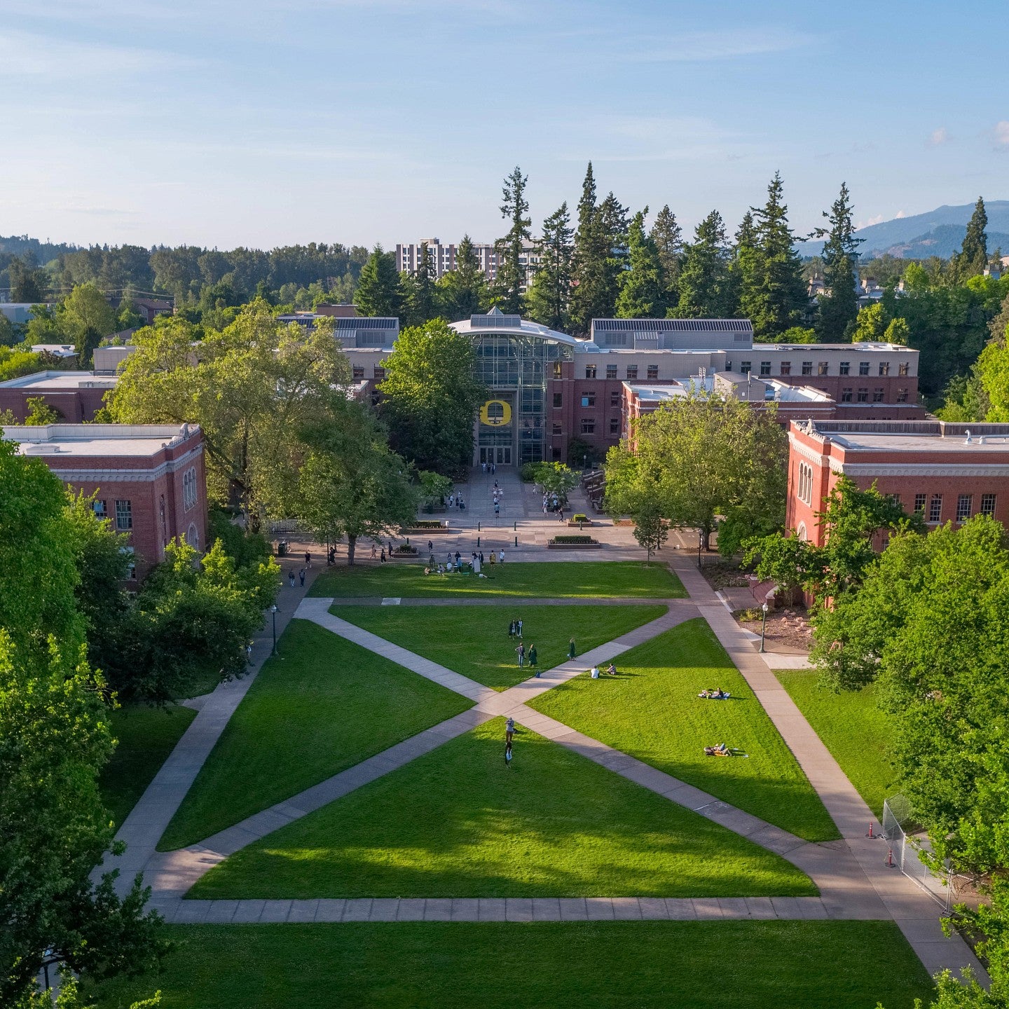 An aerial photo of one of UO's quads.